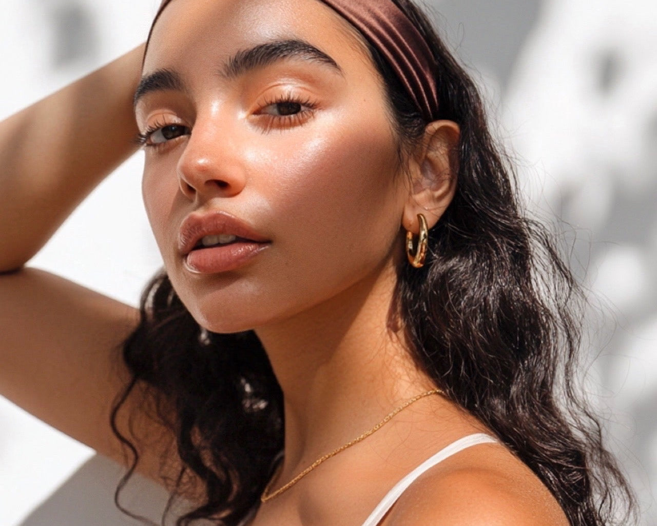 The Science Behind Silk: Why It Keeps You Cool in the Summer and Warm in the Winter - Silknlove